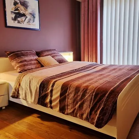 Ruim 4-persoonsappartement Кнокке-Хейст